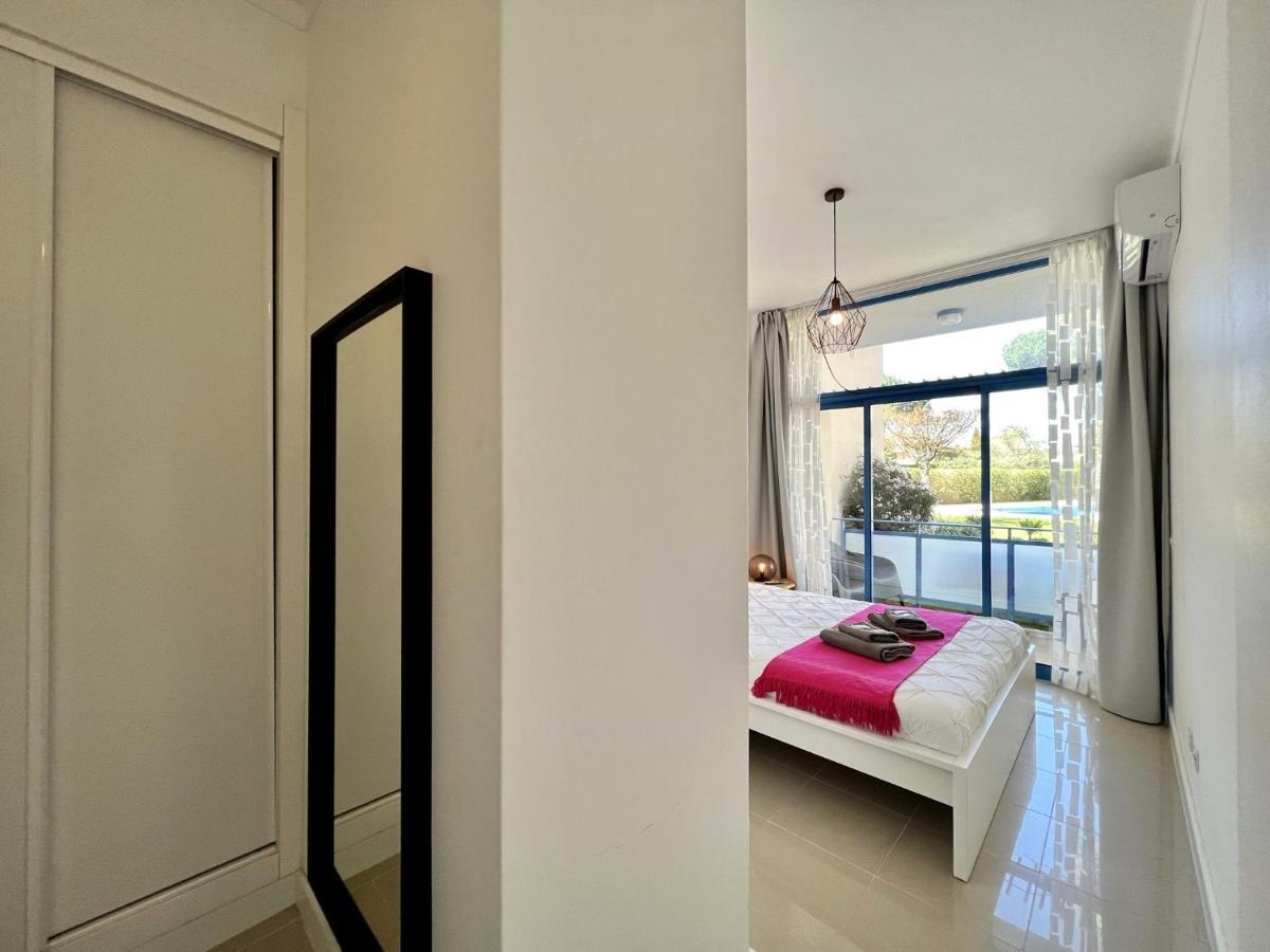 Vilamoura Prestige 1 With Pool By Homing Exteriör bild